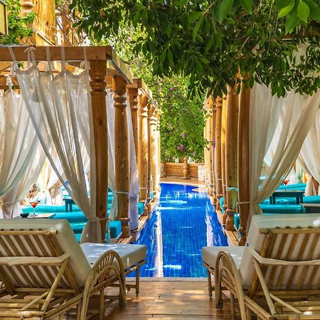 קלקן Elixir Hotel מראה חיצוני תמונה
