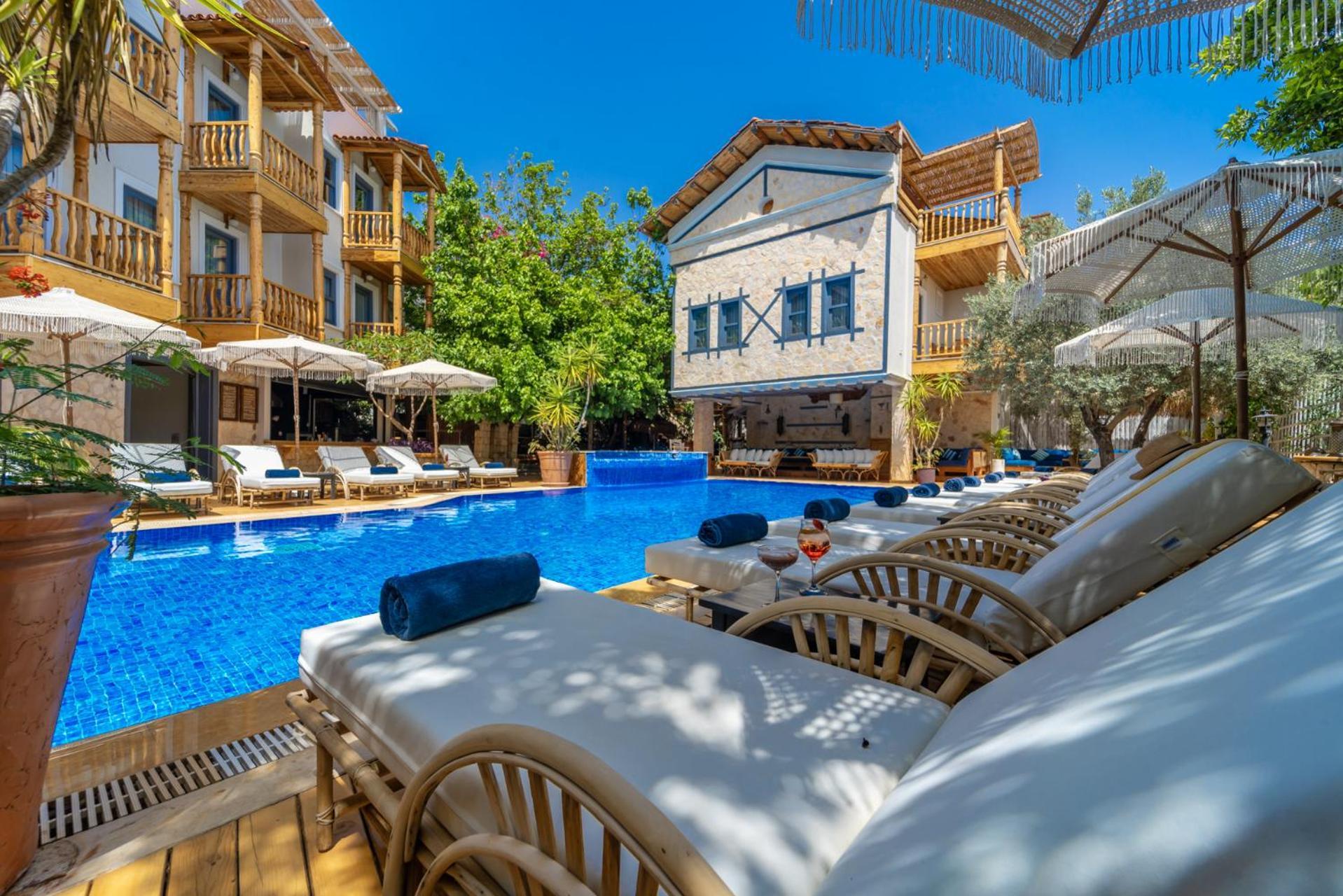 קלקן Elixir Hotel מראה חיצוני תמונה