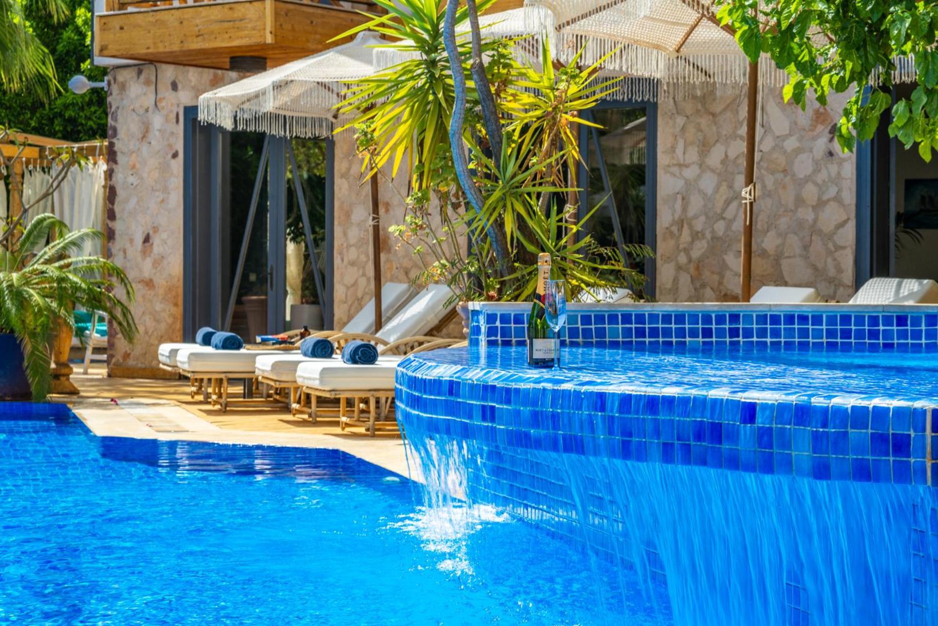 קלקן Elixir Hotel מראה חיצוני תמונה