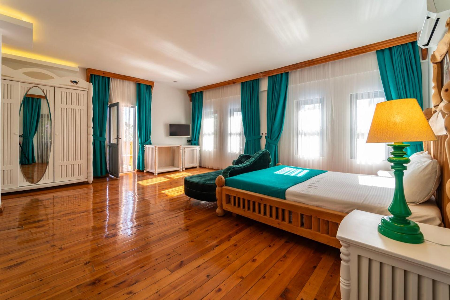 קלקן Elixir Hotel מראה חיצוני תמונה