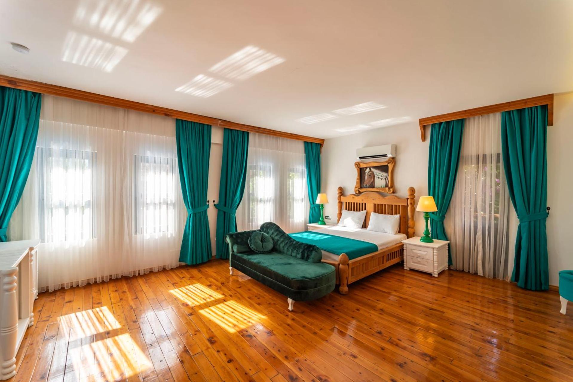 קלקן Elixir Hotel מראה חיצוני תמונה